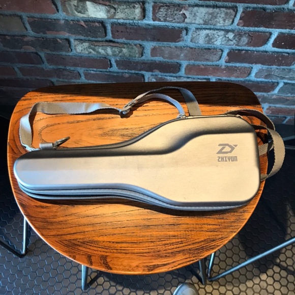 Zhiyun Smooth Q 3-Axis Gimbal Stabilizer - Picture 4 of 4